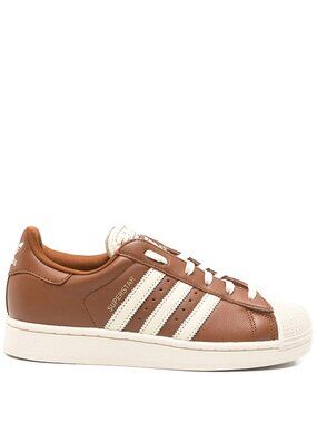 Adidas Superstar II W. Brand New. Womens Size: 6.5 - 9.